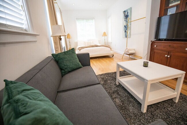 Photo - 36 Phoenetia Ave Unidad ID1056495P