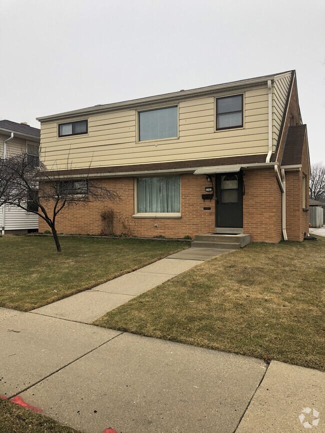 Townhomes for Rent in Greenfield WI 11 Townhouses