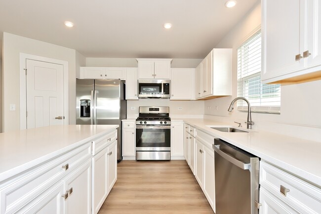 Modern Kitchen Elegance