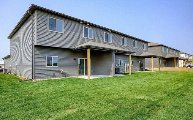 Photo - Spacious 2-Story with 3 bedrooms/2.5 bathr...