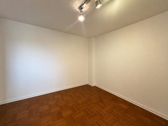 Photo - 429 Fairmount Ave Unit 412 A