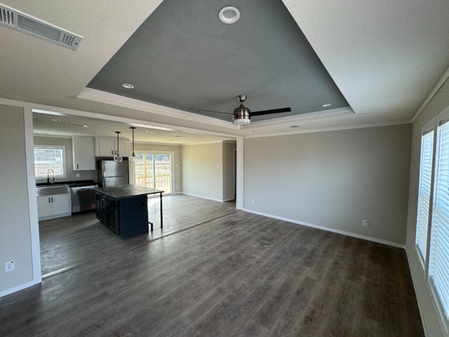 Photo - 262 Patriot Ln