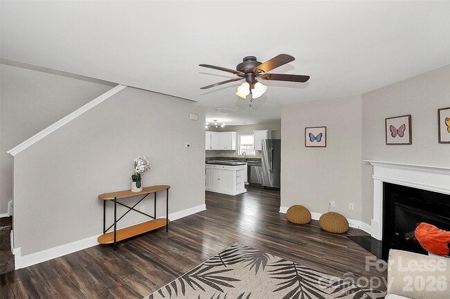 Photo - 1711 Rustic Arch Way