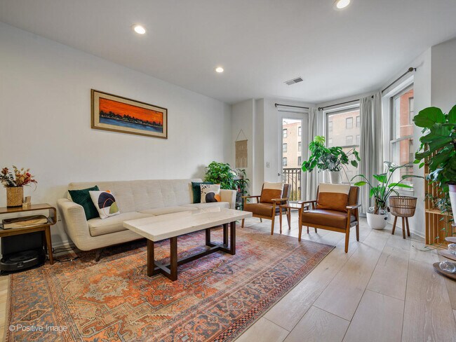 Photo - 520 N Halsted St Unit 308