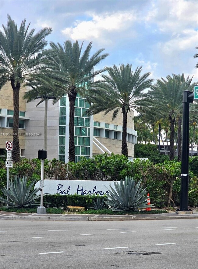 Photo - 10175 Collins Ave Unit 208