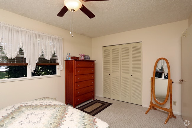 2BR, 1BA - Ranch
