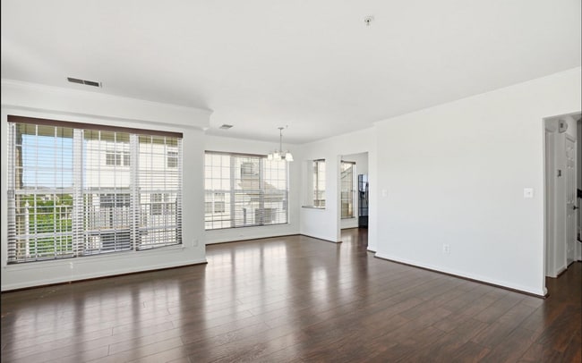 Photo - 2494 Quick St Unit 2494 Quick Street, Apt 303