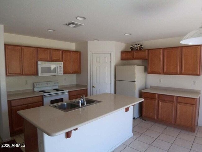 3242 S 94th Dr