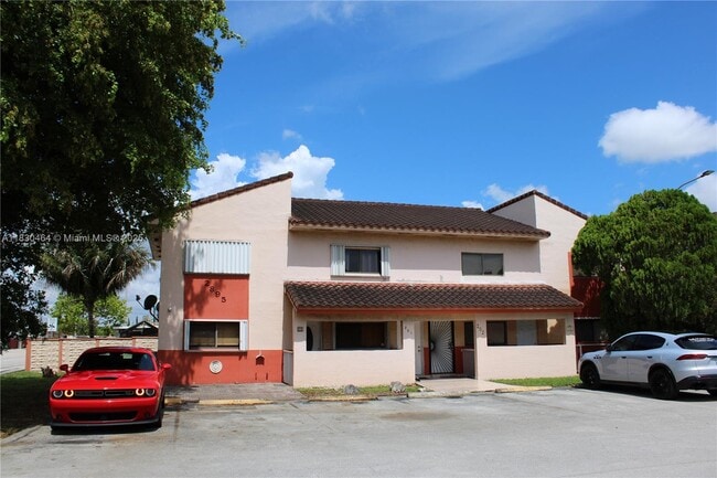 Photo - 2895 W 76th St Unidad 202-1 Rental