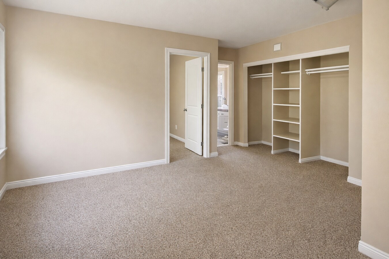 Photo - Available 1 Bedroom Apartment 5 mins from Nait With One Month Free Unit 15