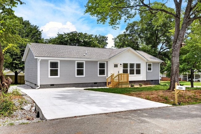 Building Photo - Brand New Pet Friendly Home in Chattanooga