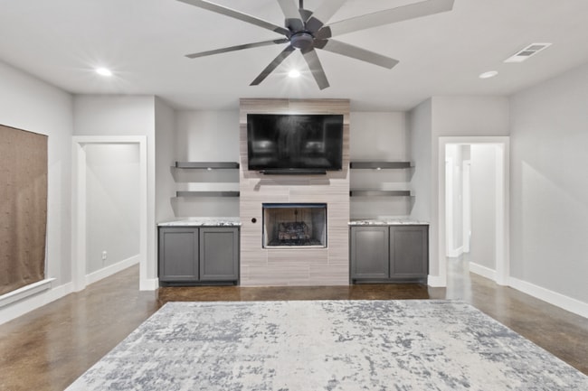 Photo - 512 Barham Ln