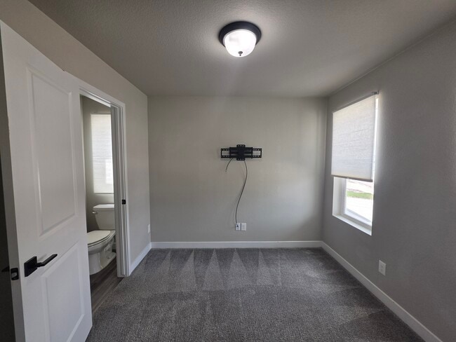 Photo - 10429 Luneth Dr