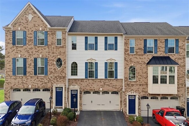 Building Photo - 404 Aprilmae Way