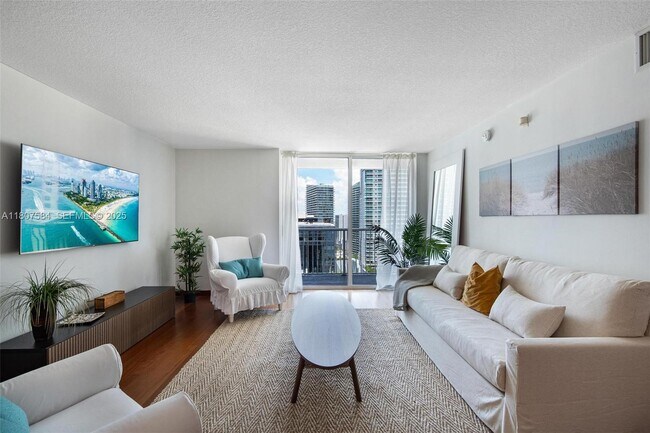 Photo - 1200 Brickell Bay Dr Unit 2824