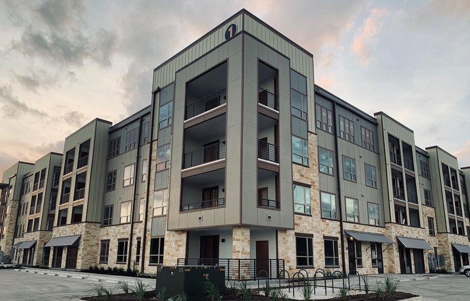 Building Photo