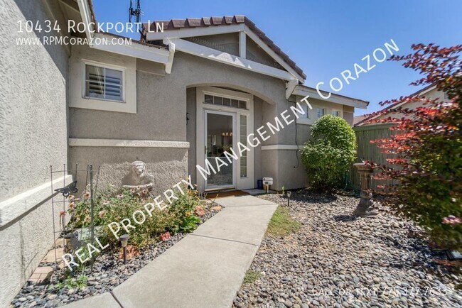 Photo - Fully furnished 2 bedroom home in South Re...