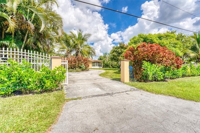 Photo - 5130 SW 208th Ln