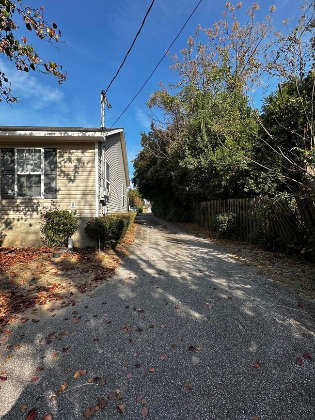 Photo - 1998 Wrightsboro Rd