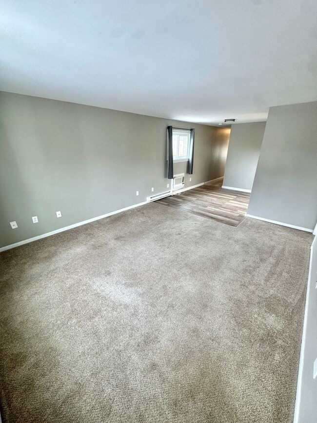 Photo - 828 N Sherman St Unit 1st Floor