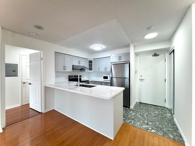 Photo - 109 Front St E Unité 911