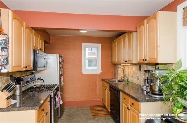 45 School St Unit 3