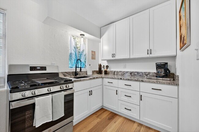 312 Ocean Ave Unidad B