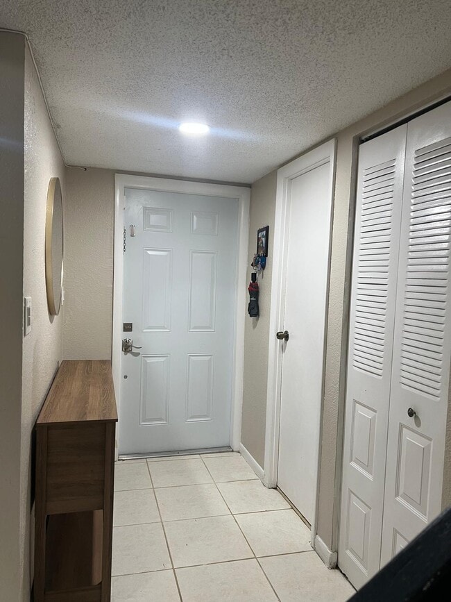 Photo - 5618 NW 16th St