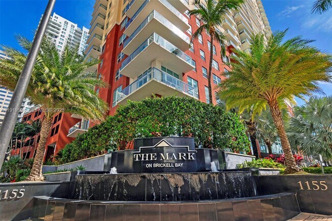 Building Photo - 1155 Brickell Bay Dr Unit 202