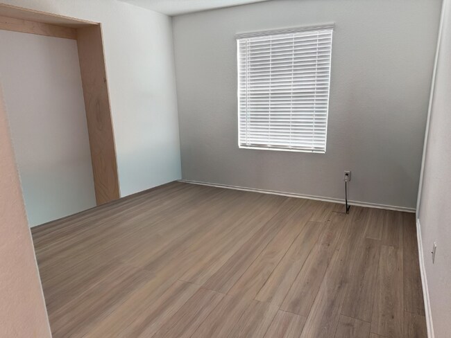 Photo - 404 Golden Grove Pkwy