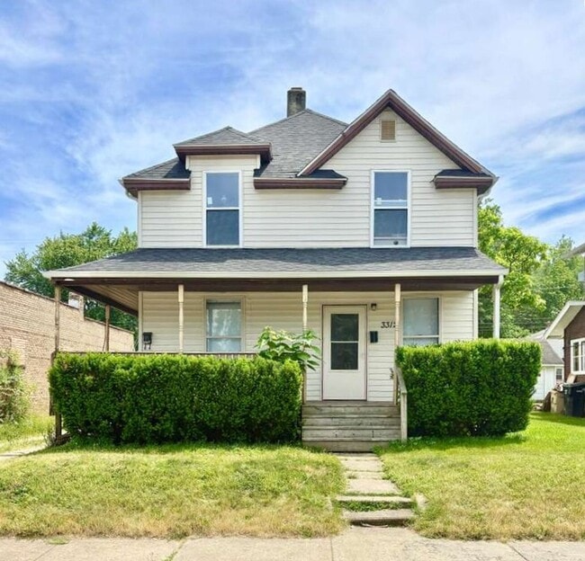 Building Photo - 3312 E Mishawaka Ave Unit 1 (Lower)