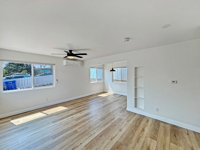 Photo - Charming 3BD/1BA House in South Park w/ W/...