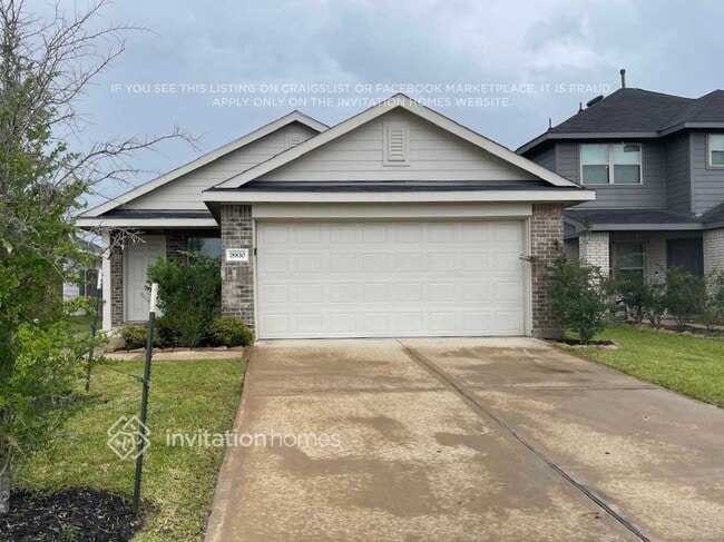 Building Photo - 18830 Charter Elm Dr