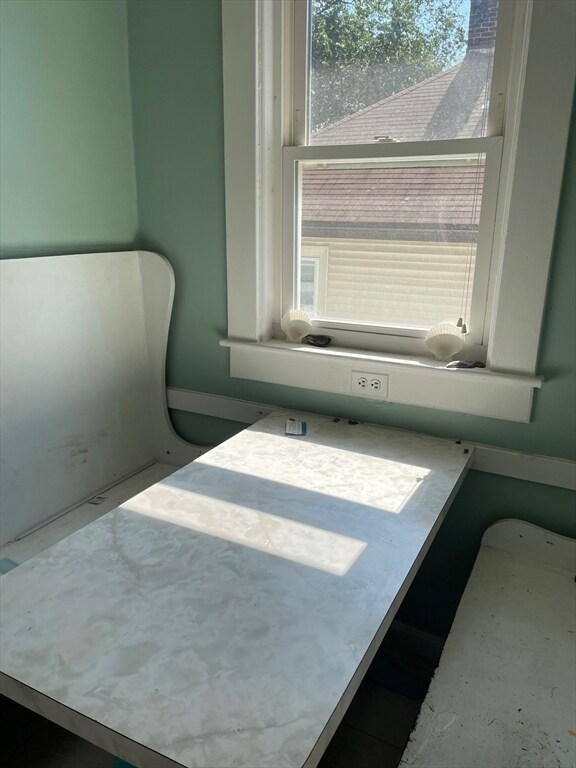 Photo - 257 Common St Unit 2