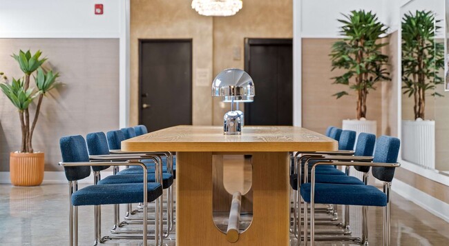 Photo - 5444 N Sheridan Rd Unit 209