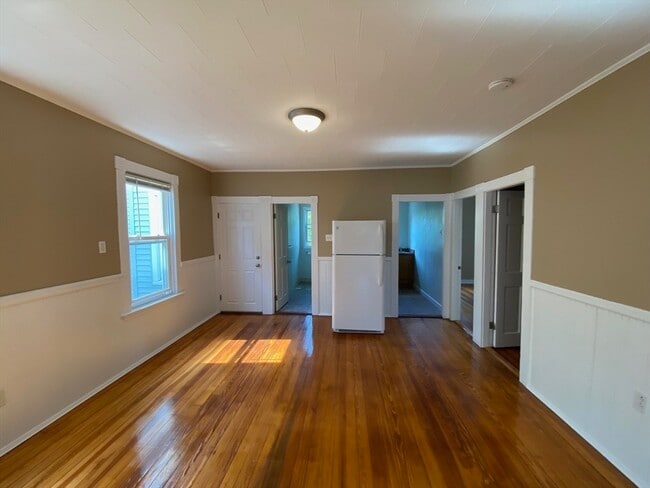 Photo - 179 Deane St Unit 2