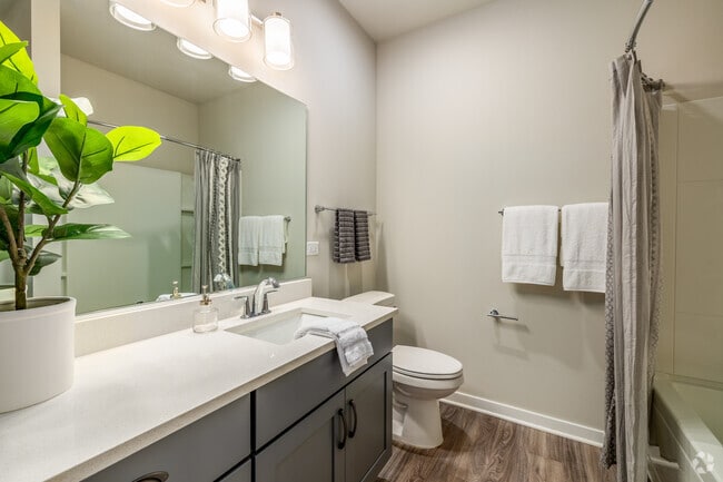 2BR, 2BA - 1,104SF - Bedroom - Seasons at North Aurora