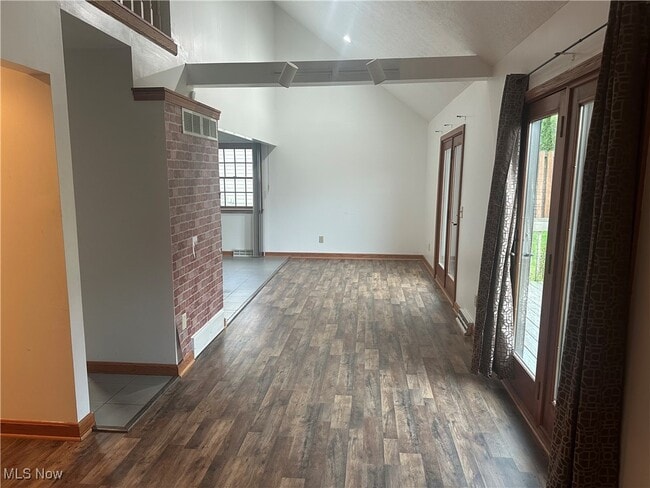 Photo - 3580 E Western Reserve Rd