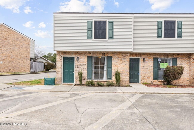 Building Photo - 100 Winchester Dr Unit 309