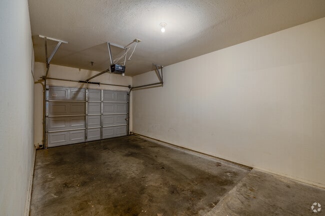 D1THG - 3BR, 2.5BA - 1,545SF - Attached Garage