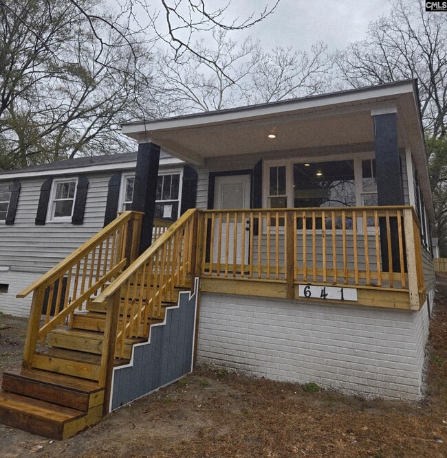 Photo - 641 Brooks Ave