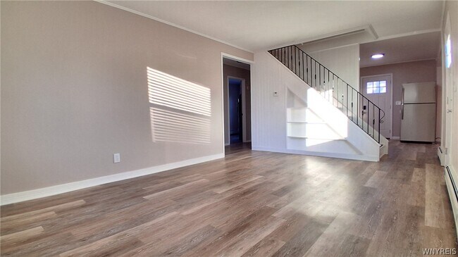 61 Elsie Ln