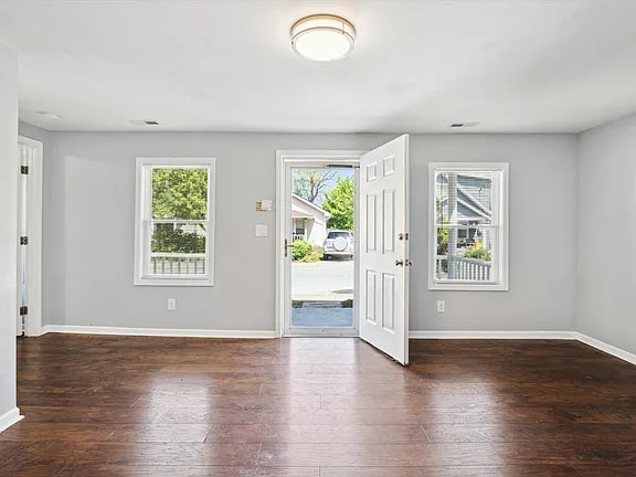 Photo - 330 Richmond Ave