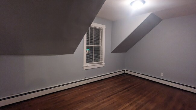 Photo - 170 Oak St Unit Apt 1