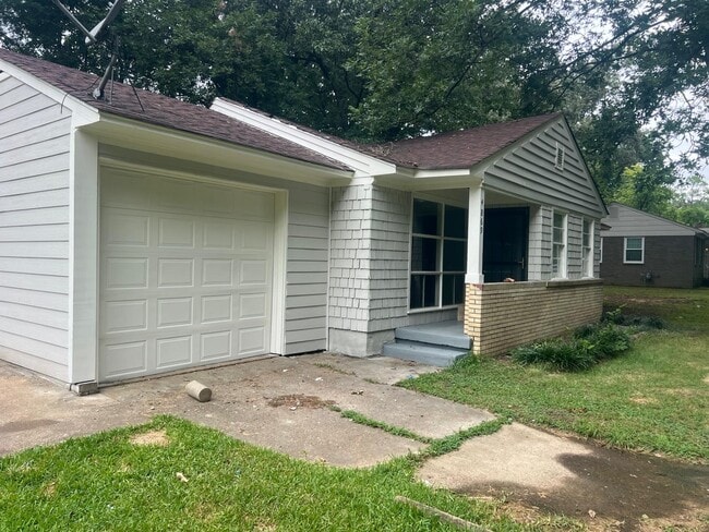 Photo - 4869 Fairfield Rd