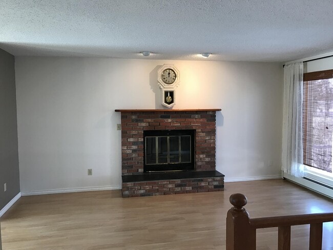 Photo - 11759-11261 261 Rd