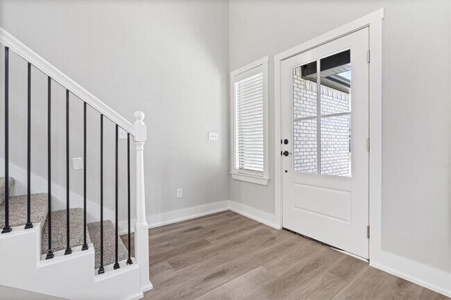 Photo - 7002 SW Basswood Ave