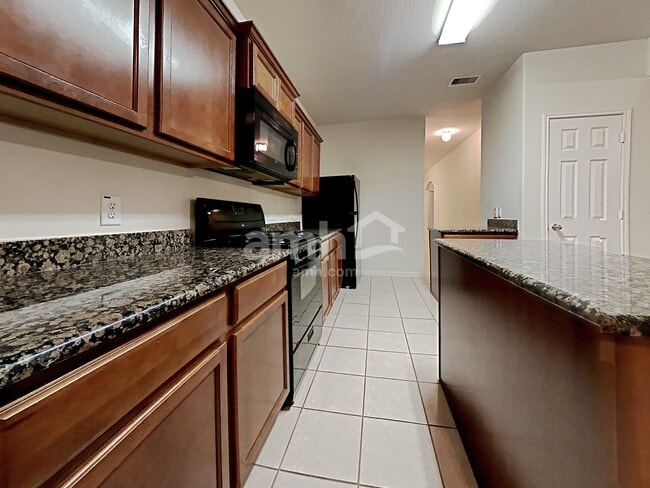 Photo - 10237 Tate Ct