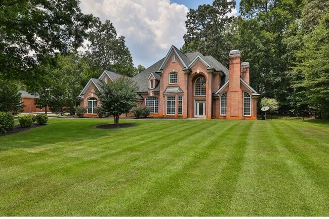 Photo - 8225 Seven Oaks Dr