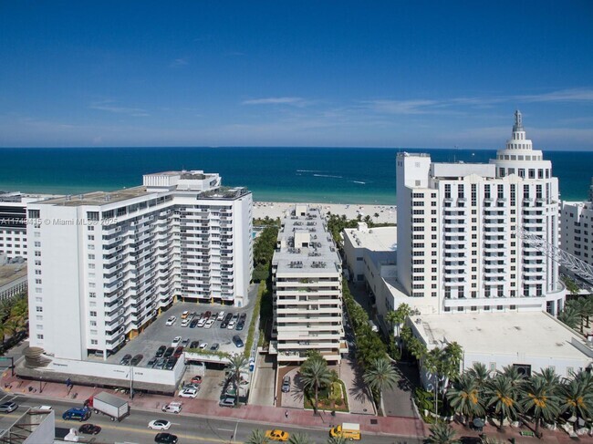 Building Photo - 1623 Collins Ave Unit 614 Rental